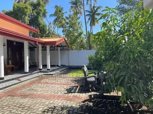 Land with House Sale in Kurunegala