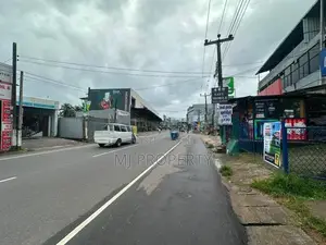 ( YR-1144)Land with House for Rent in Athurugiriya