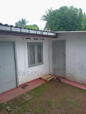 Single Story House for Sale Land Value Borelesgamuwa