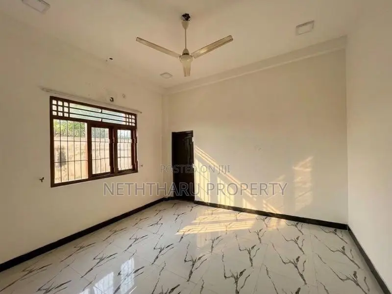 Two Story Elegant House for Sale at London Square Kolonnawa