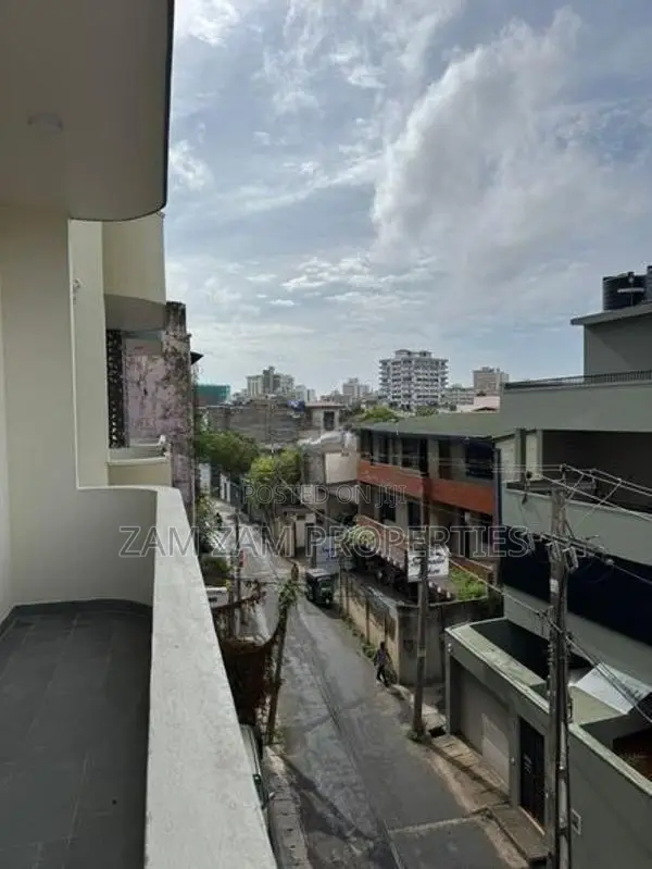 Brand New Luxury Apartment For Sale in Dehiwala