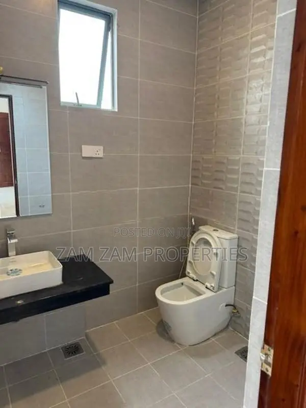 Brand New Luxury Apartment For Sale in Dehiwala