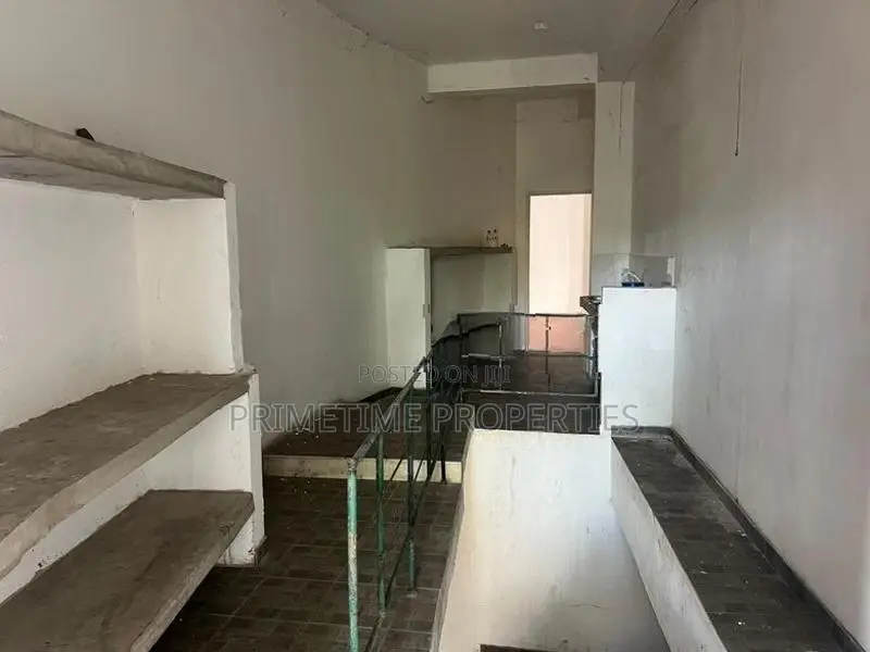 (KC925) Hotel & Commercial Property for Sale in Gampaha