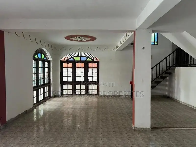 (KC925) Hotel & Commercial Property for Sale in Gampaha