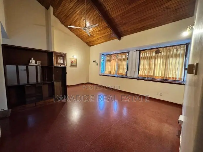 SPACIOUS 1ST FLOOR HOUSE FOR RENT IN ATHULKOTTE
