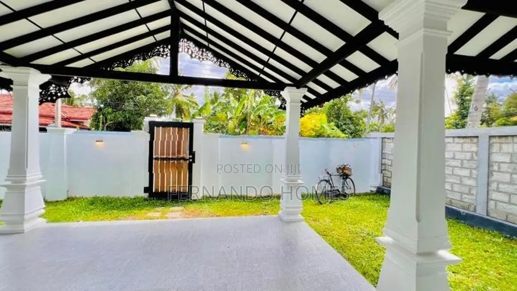 Beautiful Living Single Story House For Sale Negombo Kadirana