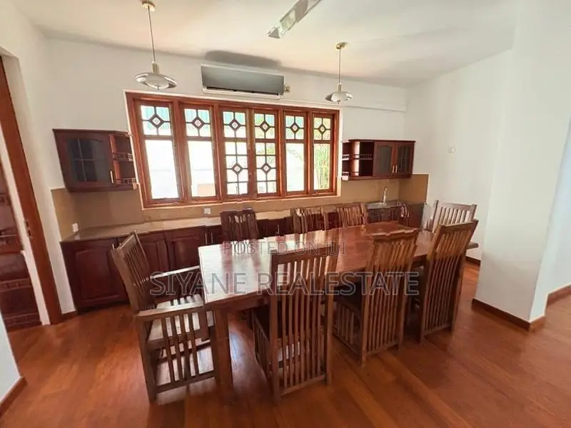 Luxury House with Private Swimming Pool for Sale – Koswatta, Nawala