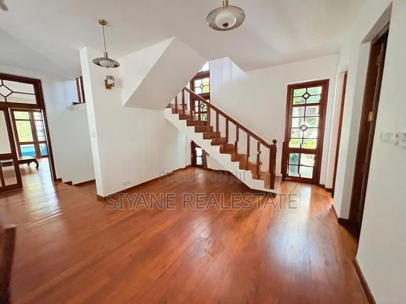 Luxury House with Private Swimming Pool for Sale – Nawala
