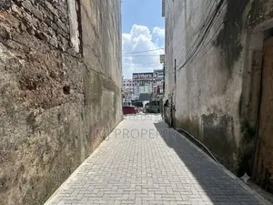 (YC-1145) Valuable Commercial Land Sale in Nugegoda Delkanda