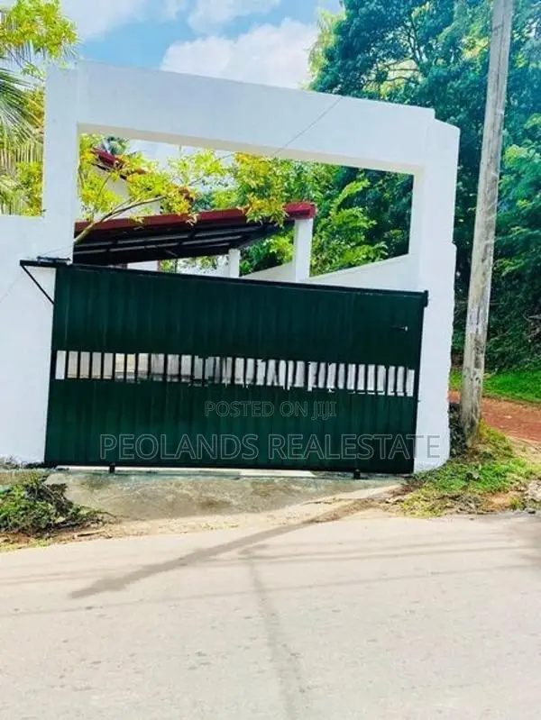 (RH572) Single Storey House for Sale in Panadura