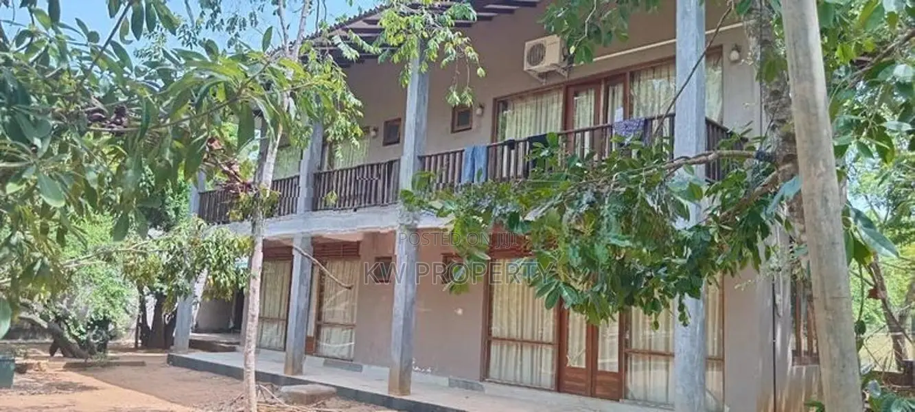 holiday type hotel for sale in kataragama