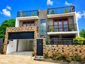 Uncommon Luxury House For Sale in Kahatuduwa