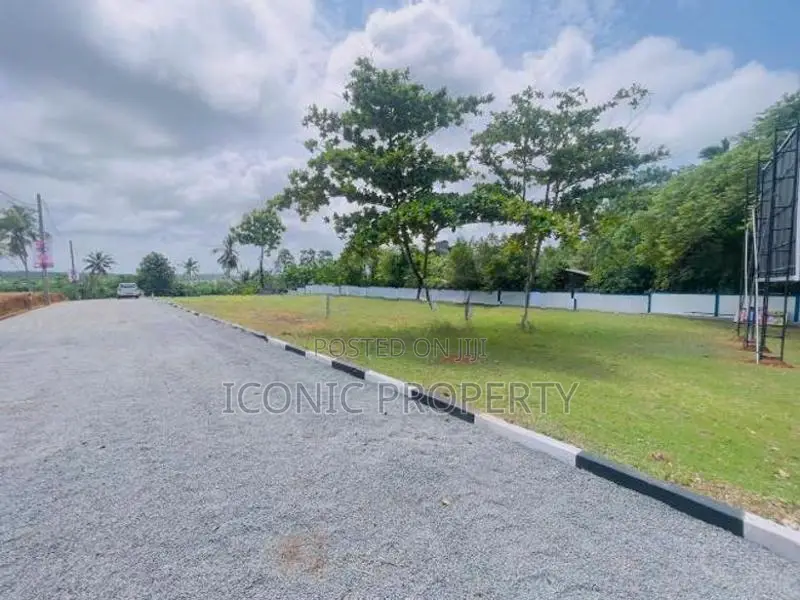 Valuable Land For Sale Wadduwa