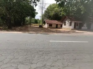 “Prime Roadside Property For Rent – A2 Road, Kuda Oya”.