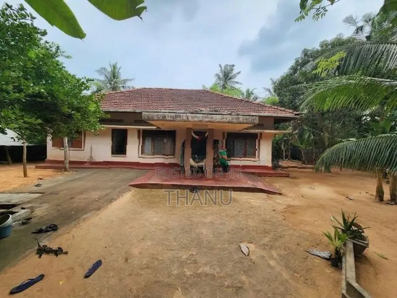 வீடும் காணியும் விற்பனைக்கு