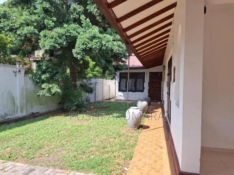 House for Sale in Udahamulla ,Nugegoda  (File Number 1932 A)