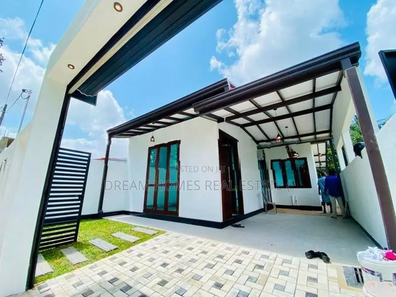 Brand New Single Storied House For Sale – Oruwala, Athurugiriya