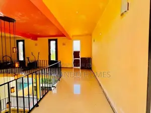 Best Type Box Luxury Designs Solar Powered 5 Br House For Sale Negombo