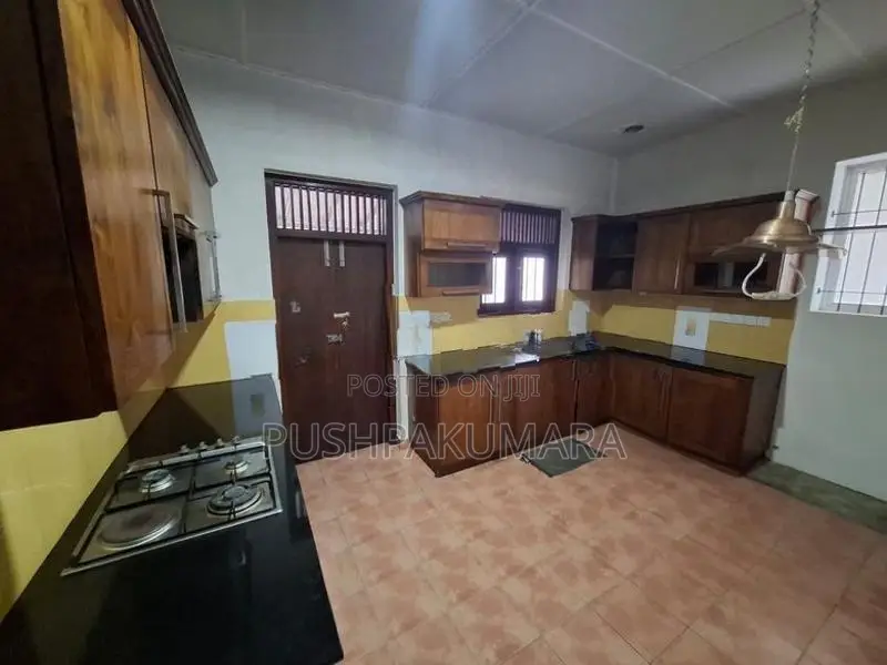 House for Sale in Udahamulla ,Nugegoda  (File Number 1932 A)