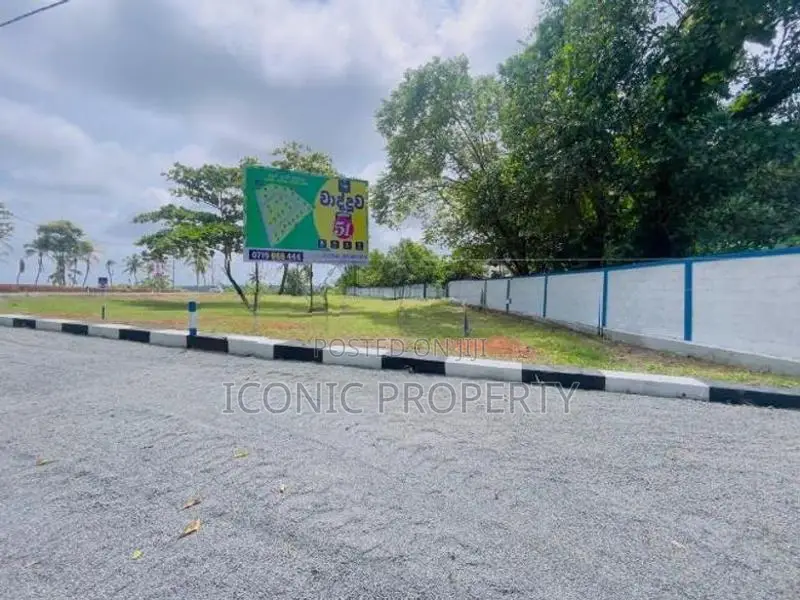 Valuable Land For Sale Wadduwa