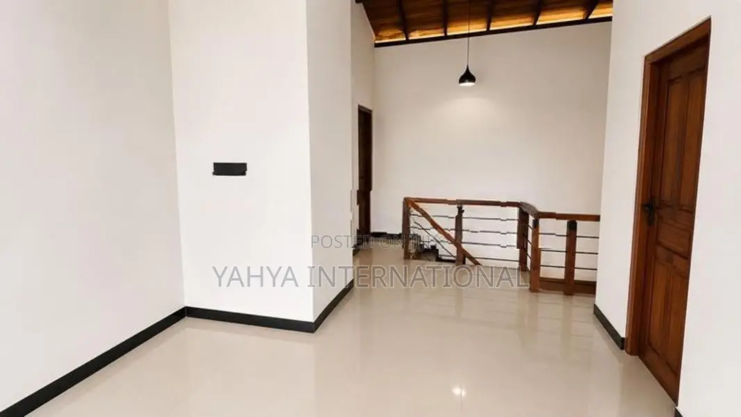 House for Sale Maligawa Road Rathmalana