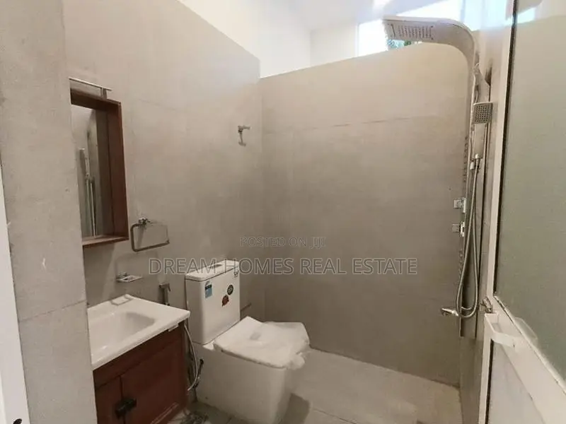 Elegant Two-Storey House for Sale in Piliyandala