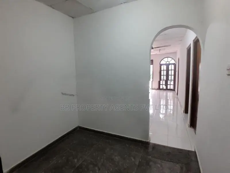 Single Story House for Sale in Wellampitiya