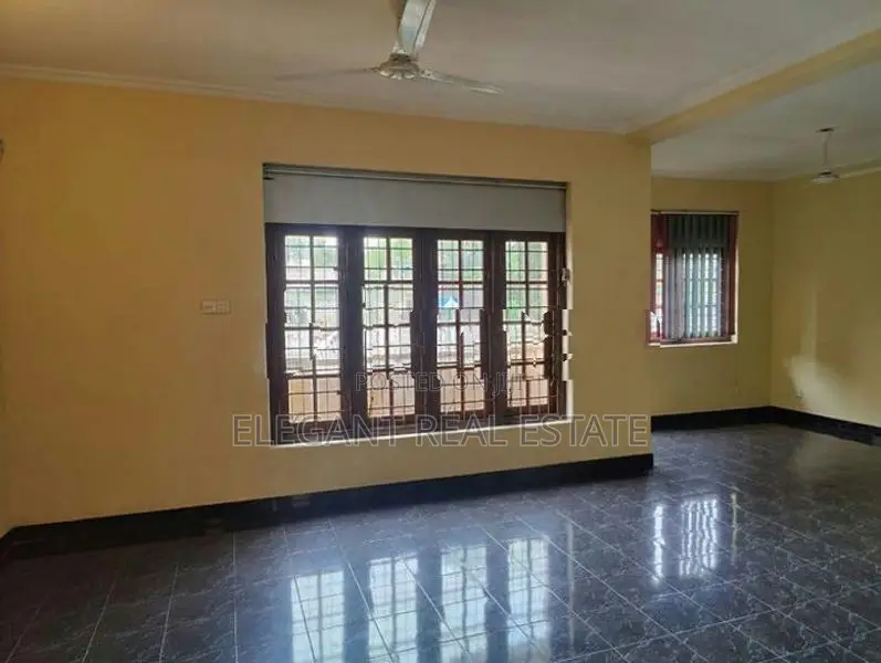 04 Bedroom Unfurnished House for Rent in Colombo 05 (A6546)
