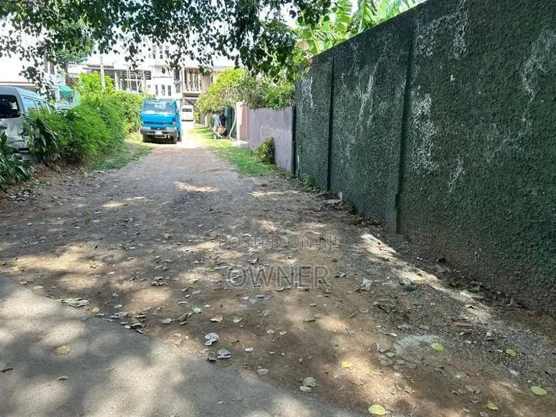 Valuable Land for Sale in Waidya Road Dehiwala
