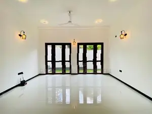 Modern Luxury Home for Sale – Athurugiriya