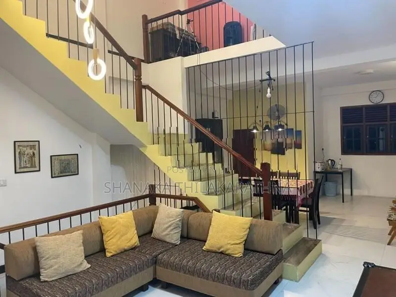 3-Storey House with Adjoining Shop for Sale –, Mirigama