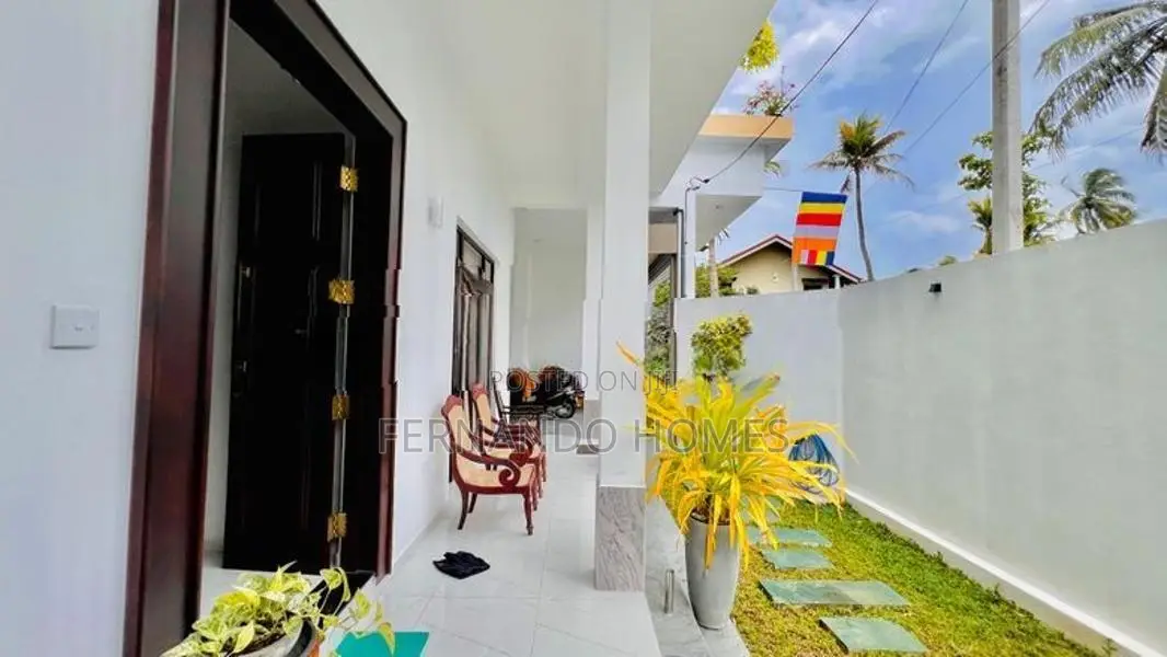 Superb Built Downstair Completed Best Condition House Sale In Negombo
