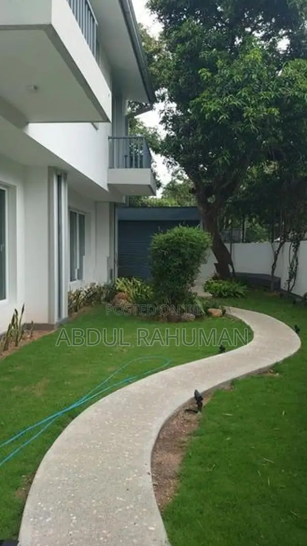 2 Story Single House Semi Furnished Moratuwa Town 6 Rooms