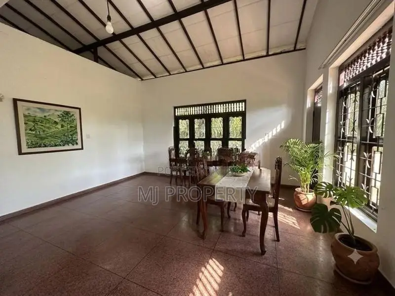 ( YS-1136) Valuable Two Storey House Sale in Kottawa