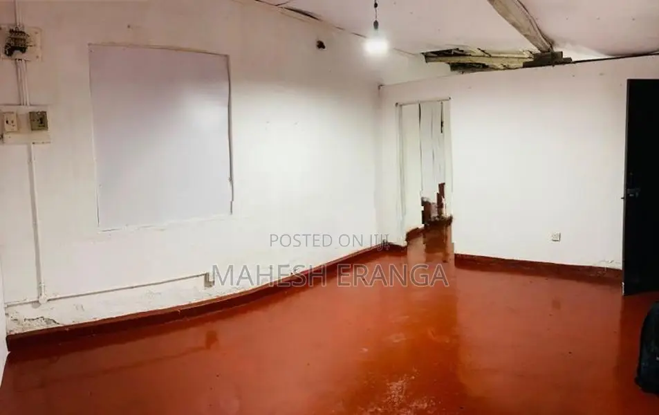 Moratuwa ‍යාබද කාමර දෙකක් කුලියට දීමට