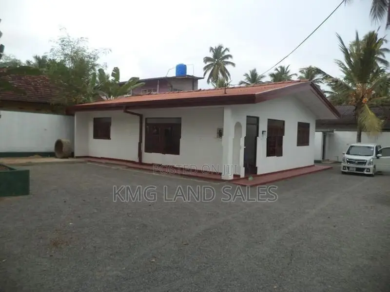 House for Sale in Dadigamuwa, Kaduwela
