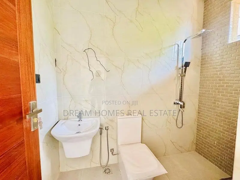 House for Sale in Boralesgamuwa