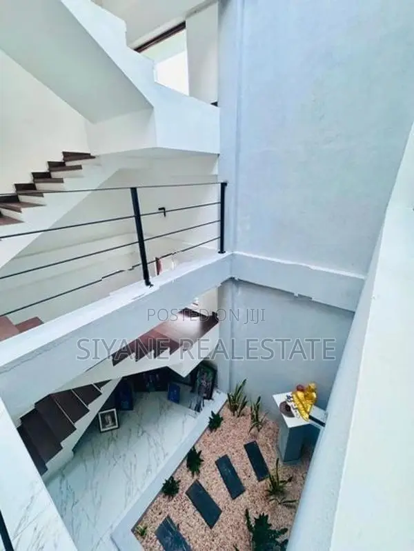 Luxury House for Sale in Malabe Kothalawala