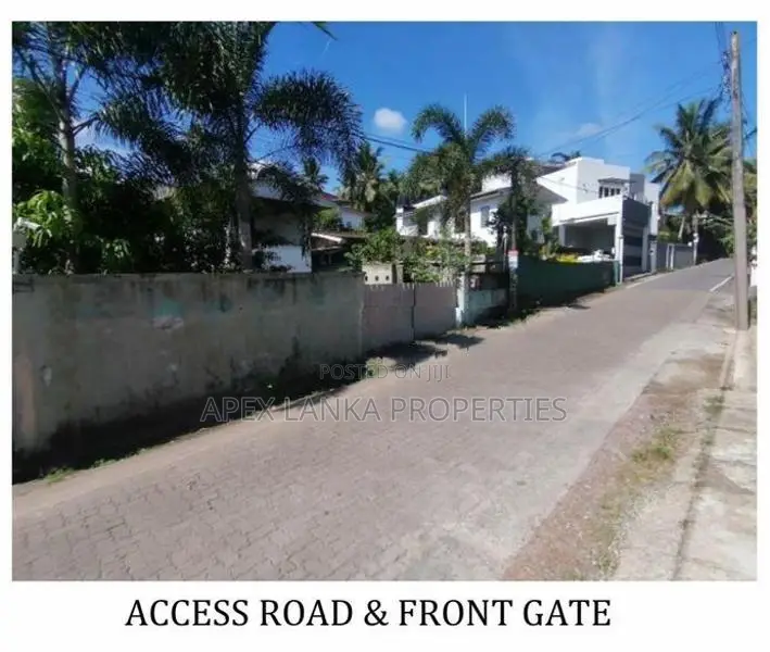 House for Sale in Siddhamulla, Kottawa