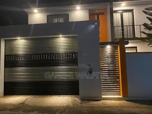 Spacious 4-Bedroom Modern House for Rent – Thalawathugoda