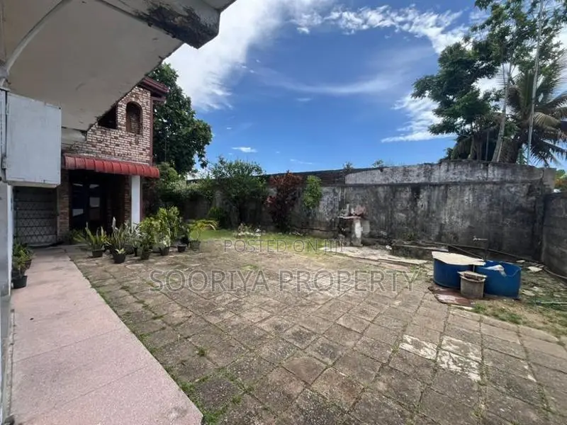 Mount Lavinia Rathmalana Valuable Land for Sale