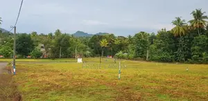 මැල්සිරිපුර නේවාසික බිම් කොටස් විකිණීමට