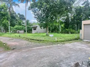 Land for sale in Polgasowita