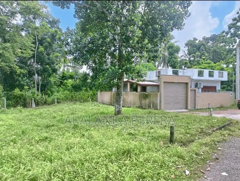Land for sale in Polgasowita
