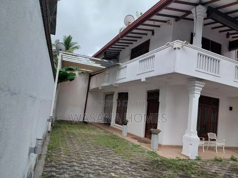 House for Sale Boralesgamuwa