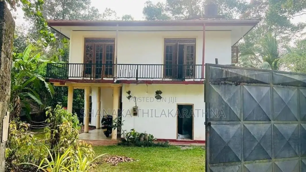 House for Sale in Thulhiriya – 20 Perches