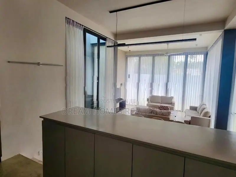 Modern 3-Storey House for Sale – Aththidiya, Dehiwala