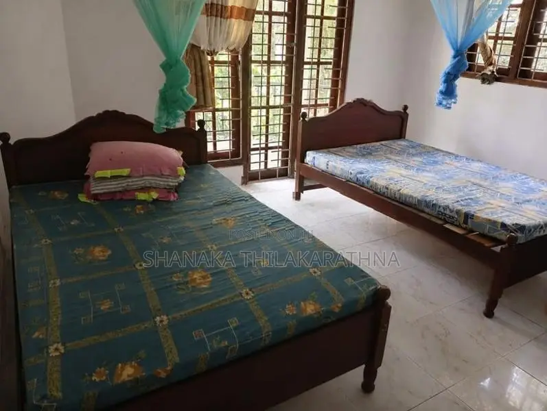 House for Sale in Thulhiriya – 20 Perches