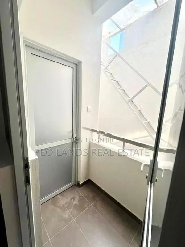 (SAR1539) Apartment for Rent in Santorini Negombo