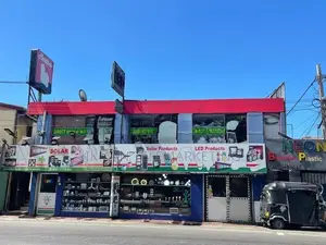 Two-Storey Commercial Building Facing Bellanwila Lake – Dehiwala
